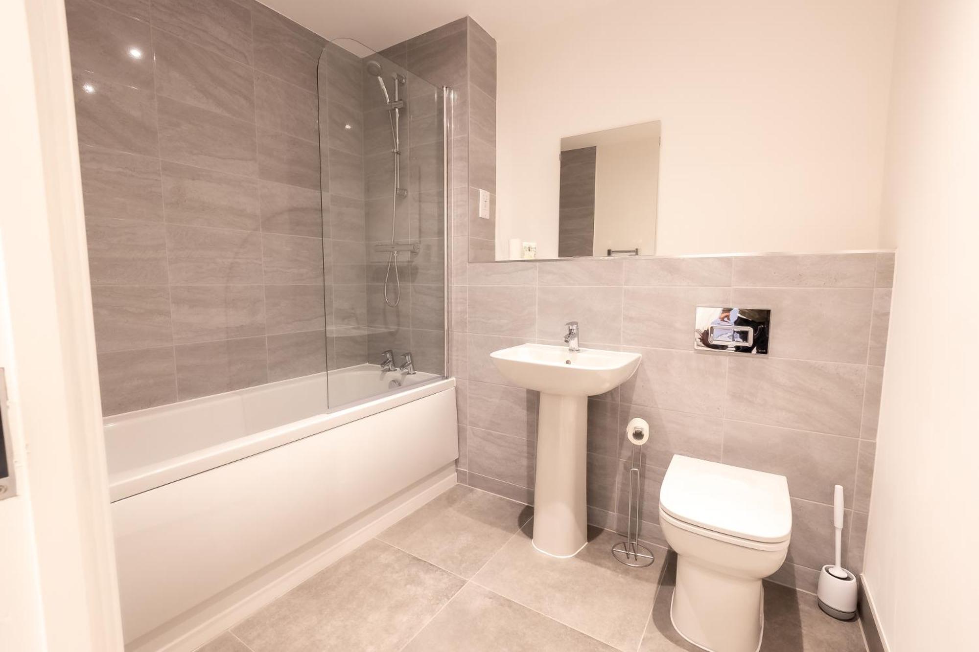 Pristine 1 And 2 Bedroom Apartments Near Business District By Belvilla Birmingham Luaran gambar